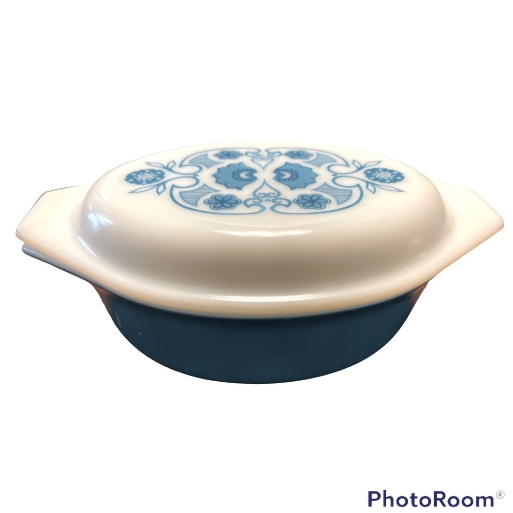 Pyrex | Blue Horizon Casserole Dish with Lid - second dish.